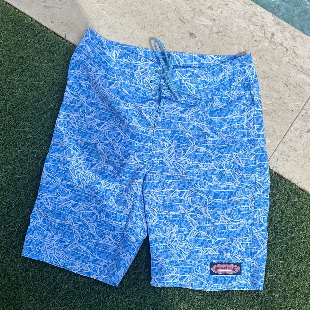 EUC Vineyard Vines Blue Graphic Swim Shorts